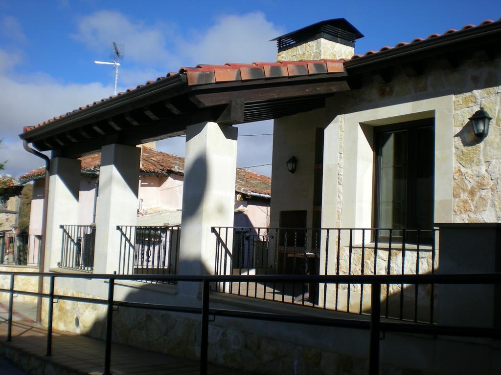 Alojamiento Rural La Henera San Juan de Ortega Dış mekan fotoğraf